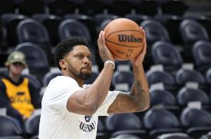 肋部空间的 肋部空间的